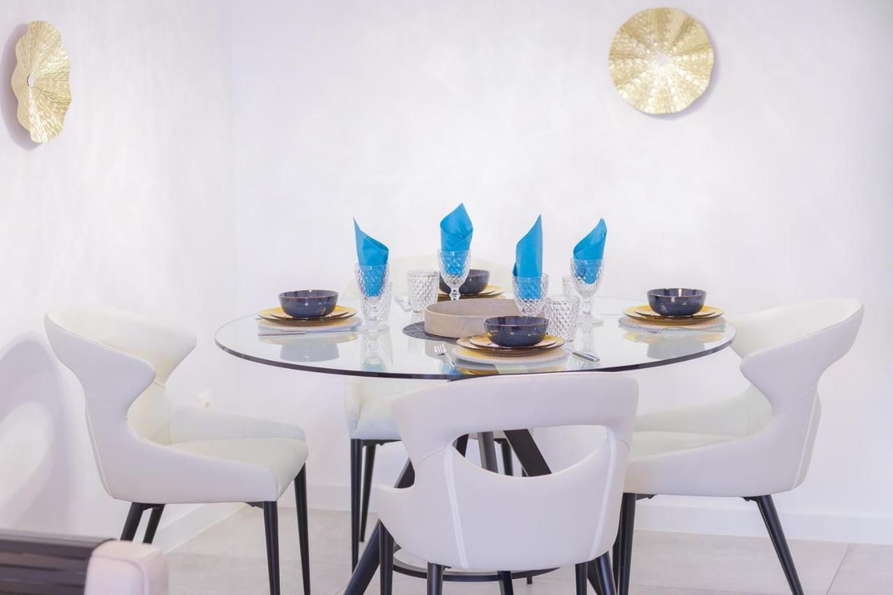Marbella Luxury Brand New 2-Bedroom Apartment, 3 Min Walk To The Beach! Exteriör bild