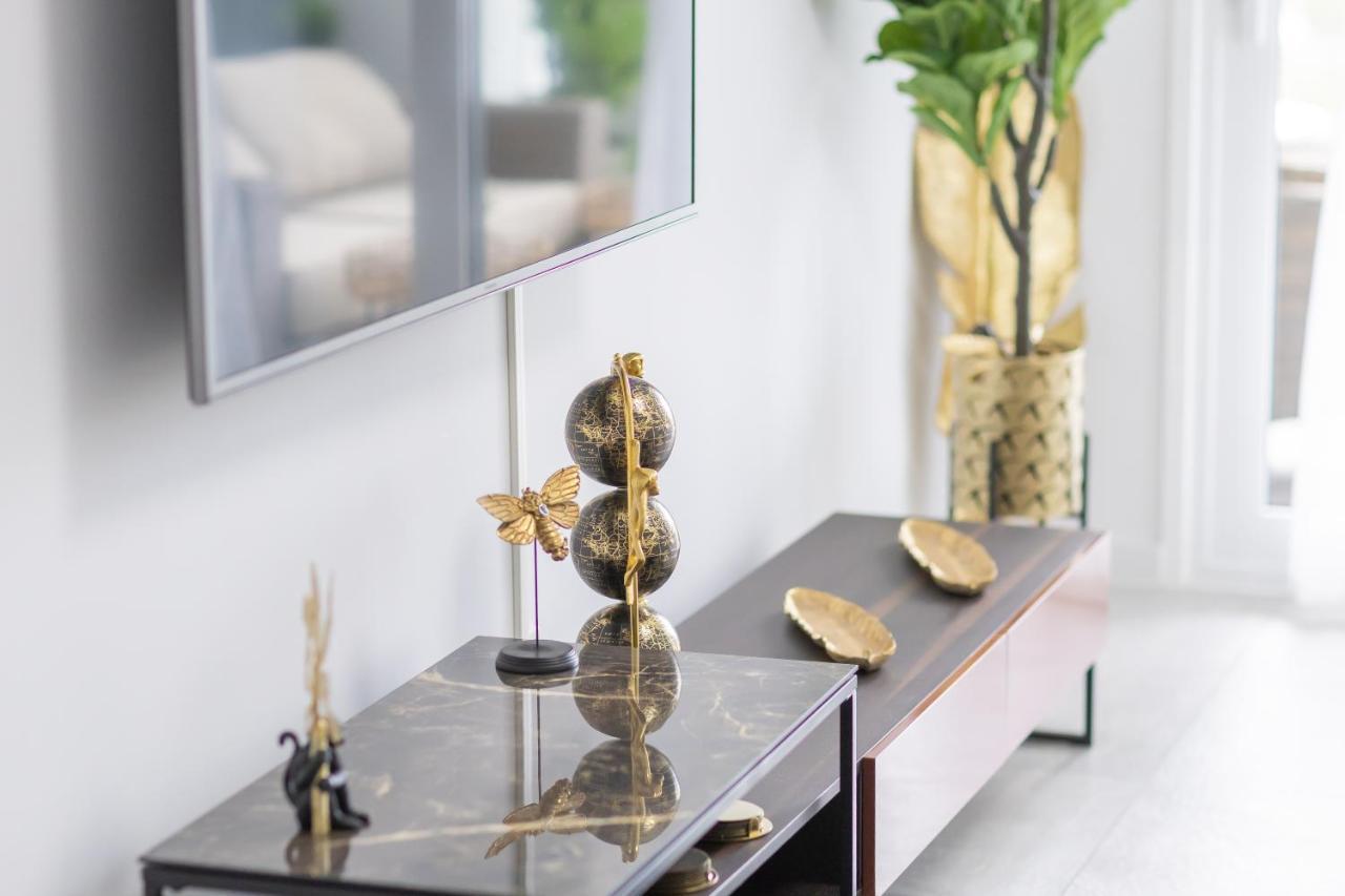 Marbella Luxury Brand New 2-Bedroom Apartment, 3 Min Walk To The Beach! Exteriör bild
