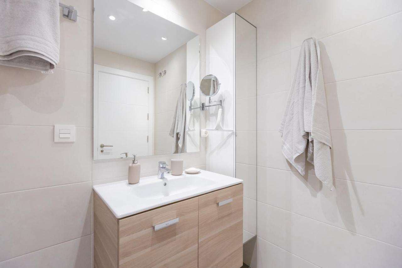 Marbella Luxury Brand New 2-Bedroom Apartment, 3 Min Walk To The Beach! Exteriör bild